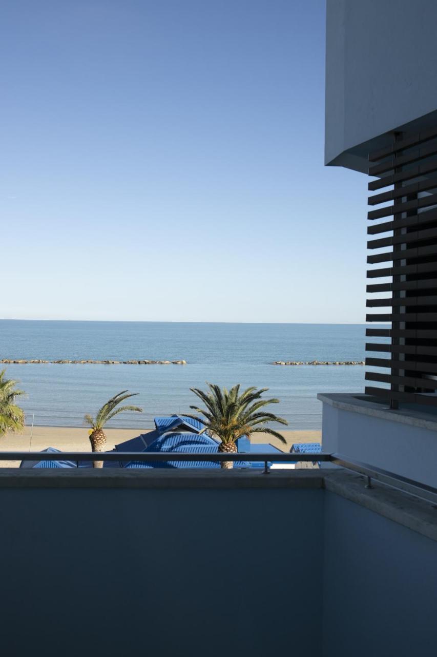 Residence Mareamare Grottammare Bagian luar foto