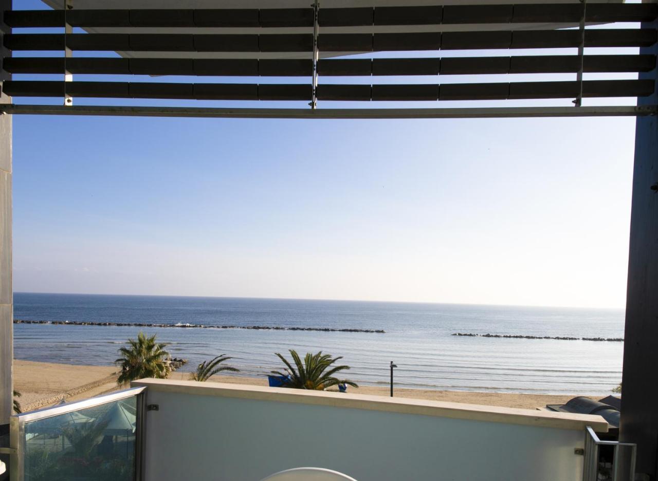 Residence Mareamare Grottammare Bagian luar foto