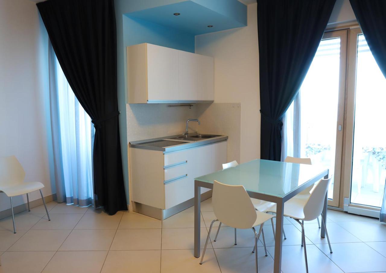 Residence Mareamare Grottammare Bagian luar foto