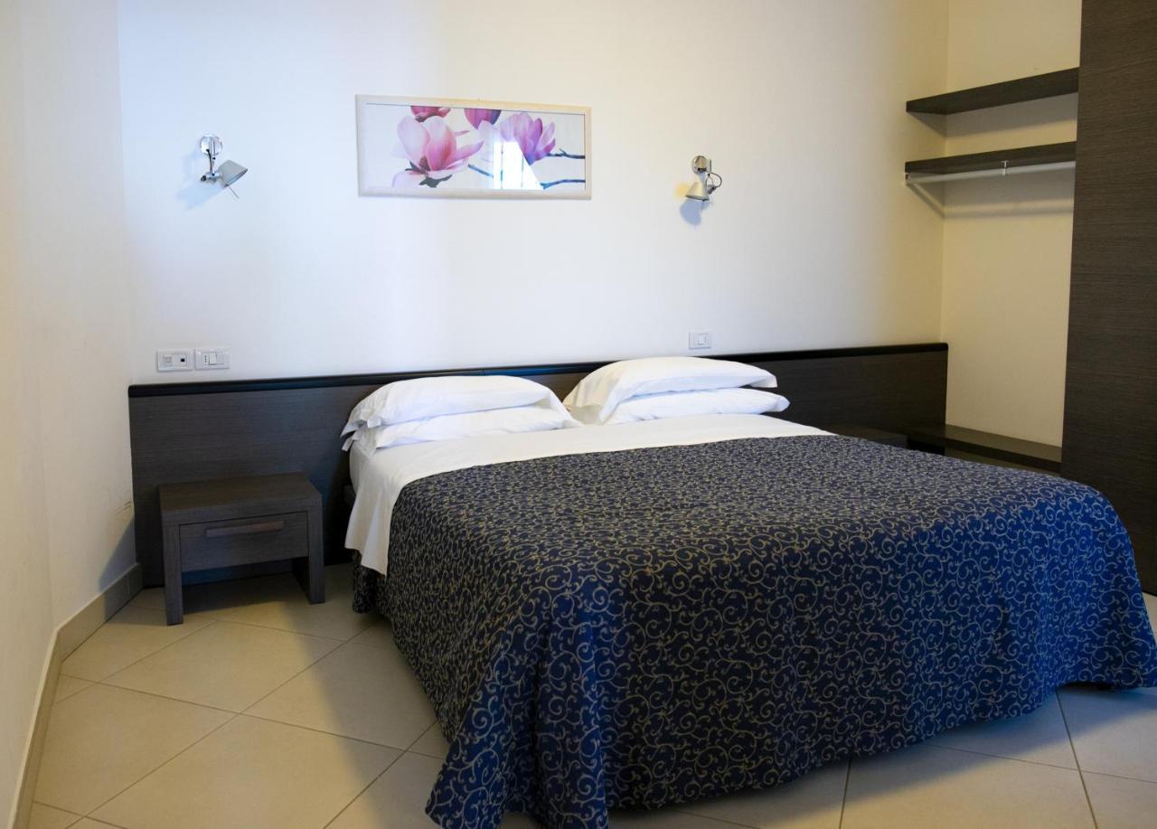 Residence Mareamare Grottammare Bagian luar foto